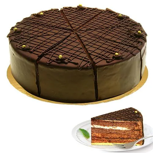 Delicious Cake of Tempting Mixtures