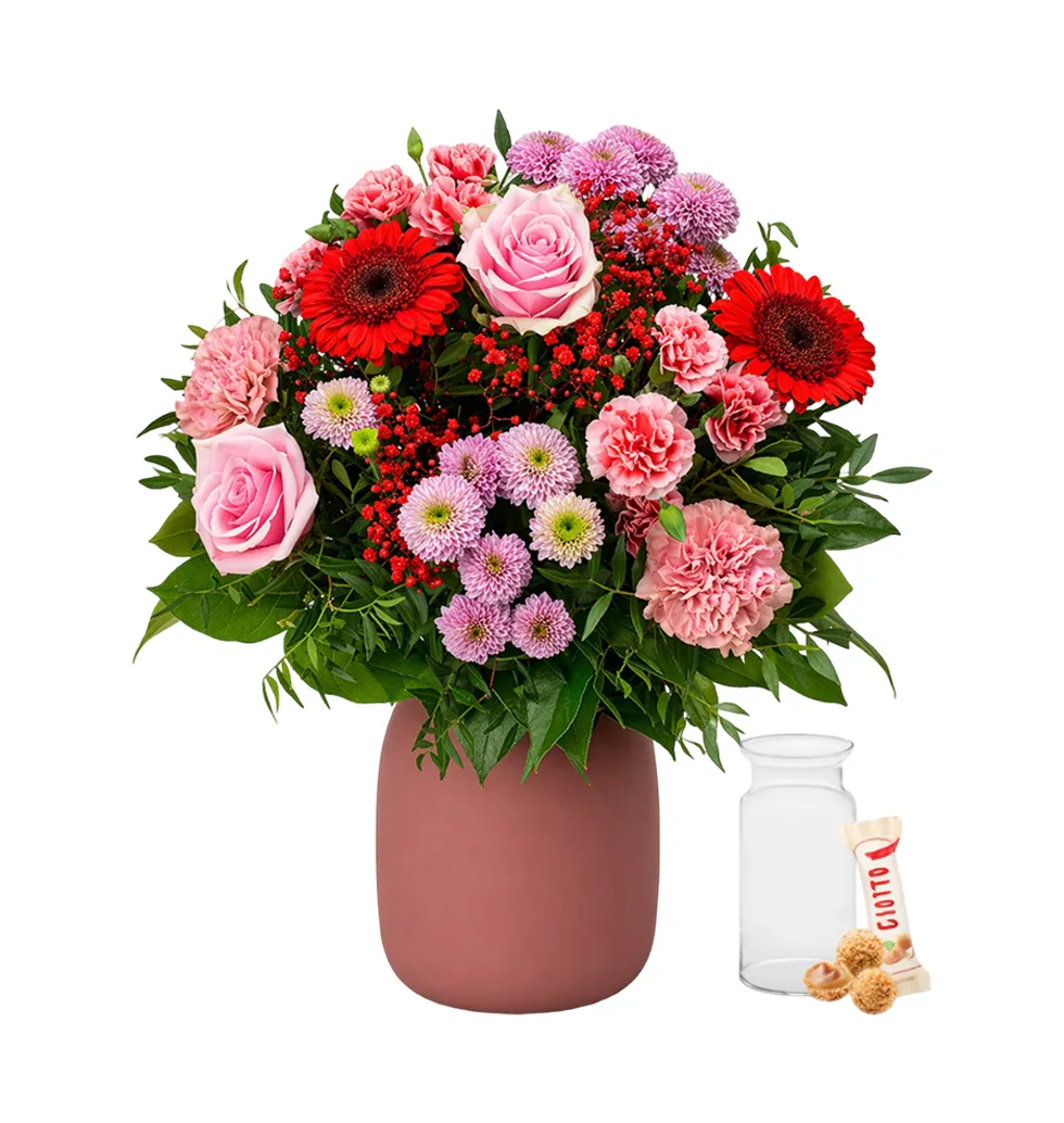 Vibrant Bouquet with Complimentary Treats